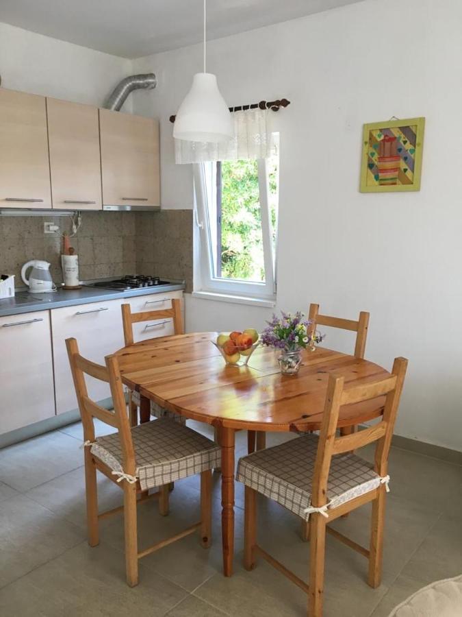 Apartment Lavanda Molat Exterior photo