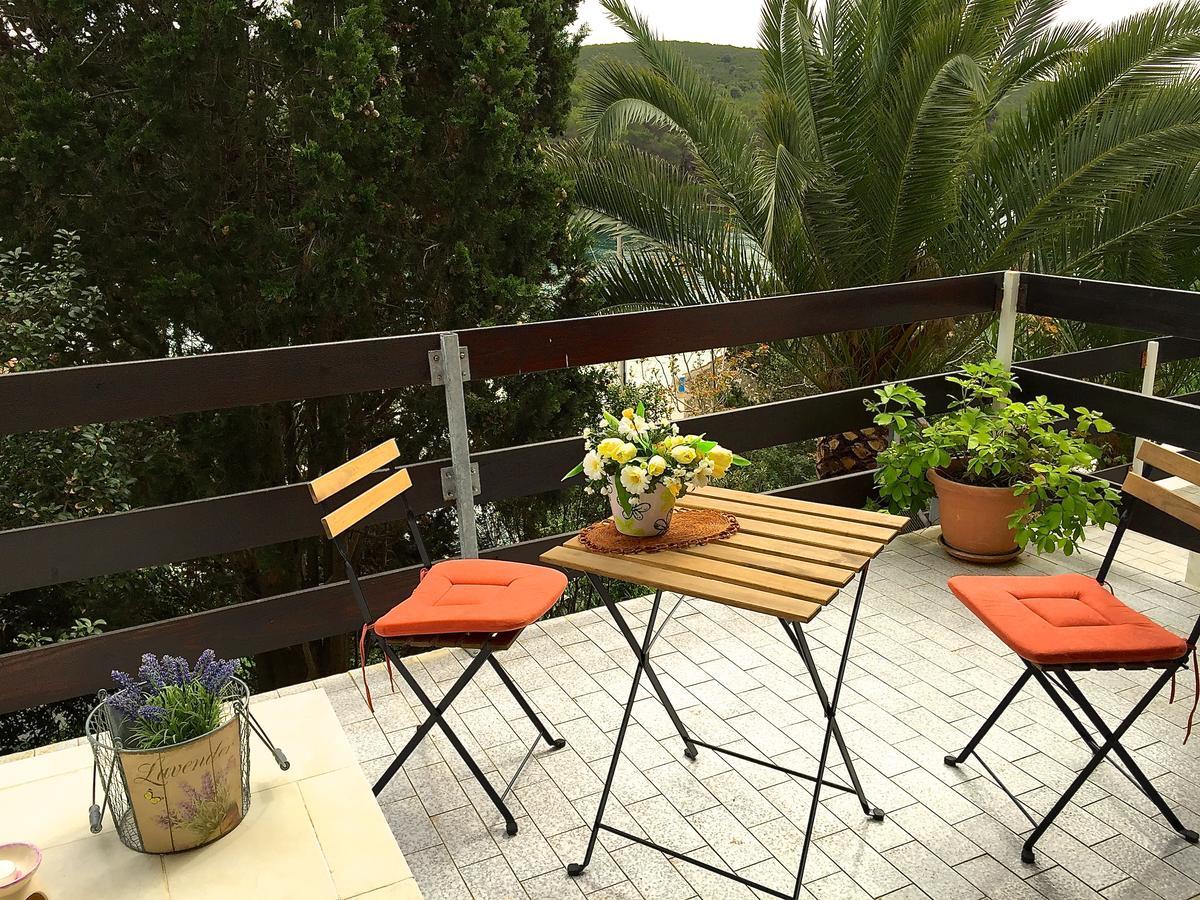 Apartment Lavanda Molat Exterior photo